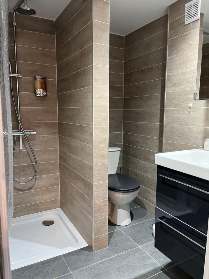 Suite A La Villa Cattus Bram Exterior photo